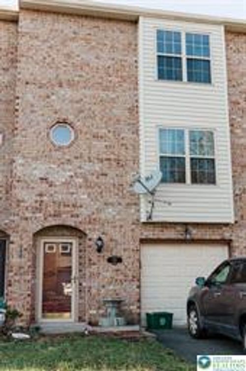 335 Moty Dr, ALBURTIS, PA, 18011-9323 | Card Image