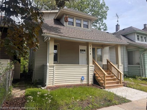 2514 Beals St, Detroit, MI, 48214-1775 | Card Image