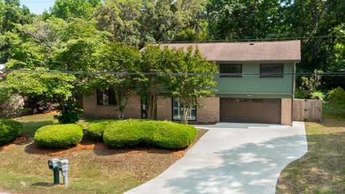 1741 Ashworth Ln, Charleston, SC, 29412-4101 | Card Image