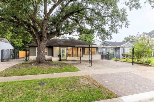 1422 Hewitt Dr, Houston, TX, 77018-1856 | Card Image
