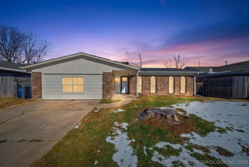 12315 E 24th St, Tulsa, OK, 74129-5812 | Card Image
