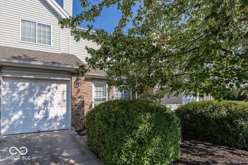 5928 Racine Ln, Indianapolis, IN, 46254-5184 | Card Image