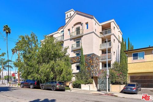 301-3140 San Marino Street, Los Angeles, CA, 90006 | Card Image