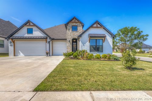 13606 S 21st Pl E, Bixby, OK, 74008-2192 | Card Image