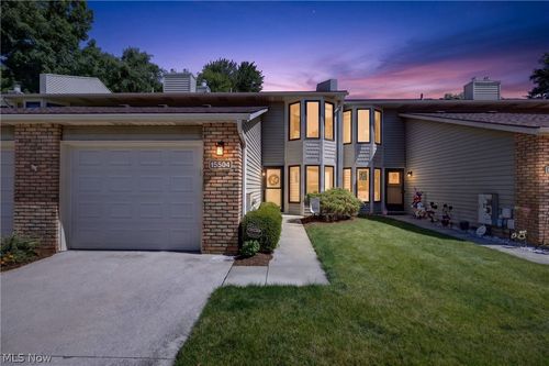 15504 Roxboro Dr, Middleburg Heights, OH, 44130-8347 | Card Image