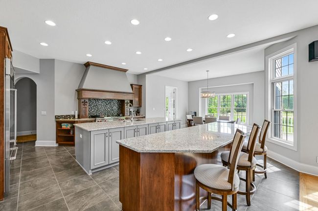 W292S5474 Fox Run Court, House other with 4 bedrooms, 4 bathrooms and null parking in GENESEE WI | Image 4