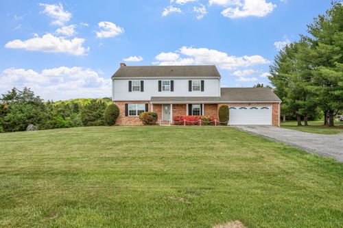 3919 Botetourt Rd, Fincastle, VA, 24090-3791 | Card Image