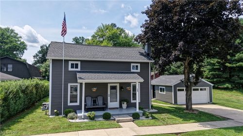 124 2nd Ave Nw, Beach City, OH, 44608-6103 | Card Image