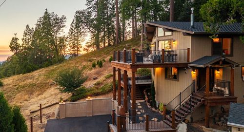 19126 Middle Camp Sugar Pine Road, Twain Harte, CA, 95383 | Card Image