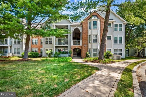 apt-d103-4402 Silverbrook Ln, OWINGS MILLS, MD, 21117-6832 | Card Image