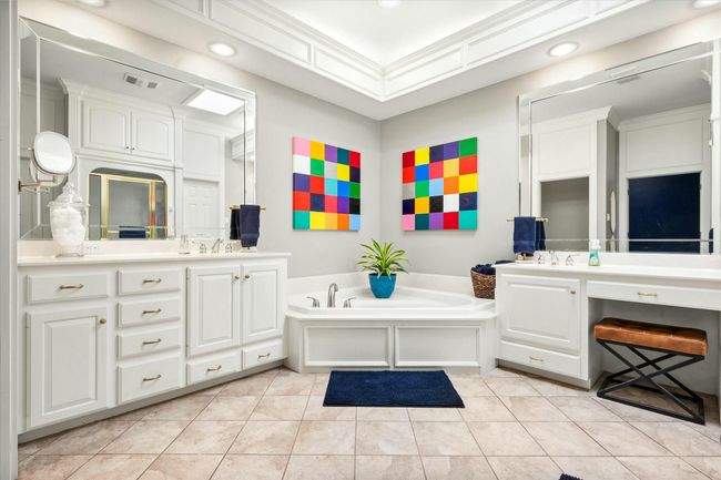 9214 York Pl, House other with 4 bedrooms, 3 bathrooms and null parking in Lubbock TX | Image 17