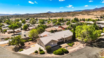 10695 E Straight Arrow Road, House other with 4 bedrooms, 4 bathrooms and null parking in Dewey AZ | Image 3