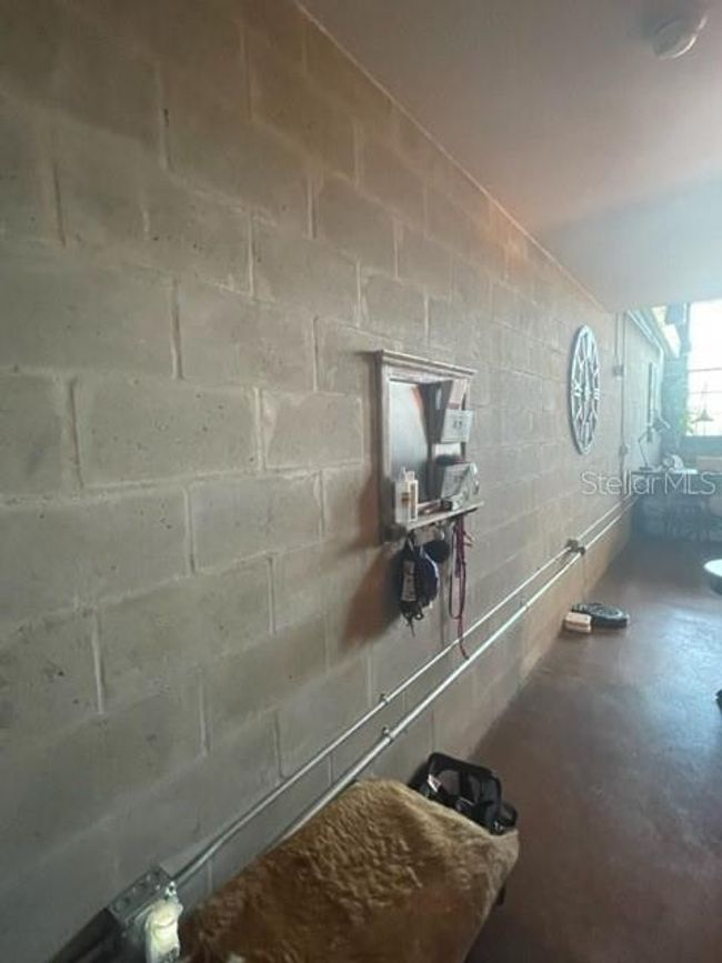 UNIT-27 - 2001 E 2 Nd Ave, Condo with 1 bedrooms, 2 bathrooms and null parking in TAMPA FL | Image 29