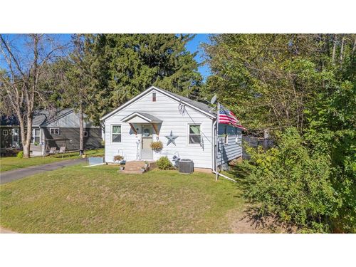 311 Garfield St, SOMERSET, WI, 54025-7459 | Card Image