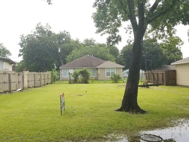 2209 Sakowitz St, Home with 0 bedrooms, 0 bathrooms and null parking in Houston TX | Image 10