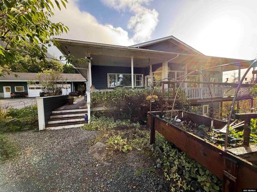 343 Wortman Loop, Sitka, AK, 99835-9617 | Card Image