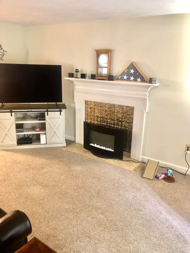 UNIT-203 - 3 Timberwood Dr, Condo with 2 bedrooms, 1 bathrooms and null parking in Goffstown NH | Image 4