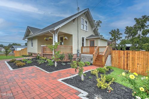 29013 Hillman Hwy, Meadowview, VA, 24361-3357 | Card Image