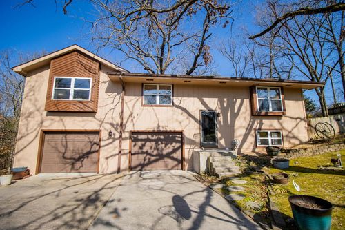 124 Rose Oneill Dr, Branson, MO, 65616-2116 | Card Image