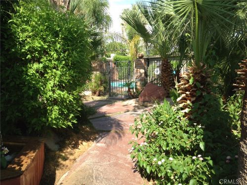 912 E Chuckwalla Rd, Palm Springs, CA, 92262-4727 | Card Image