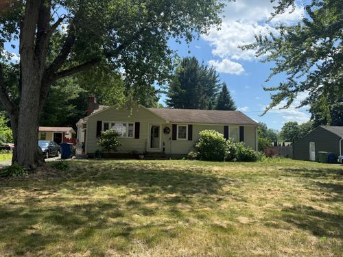 39 Old Kennedy Rd, Windsor, CT, 06095-2020 | Card Image