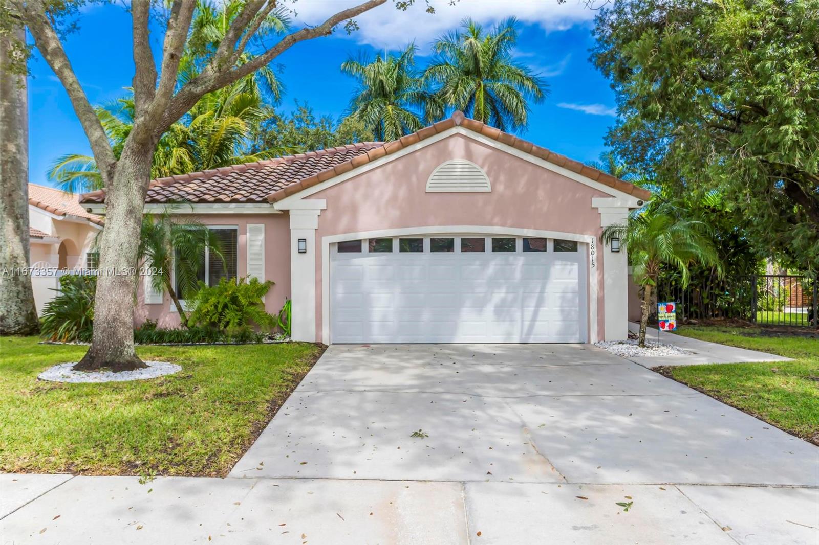 21st St, Pembroke Pines, FL 33029
