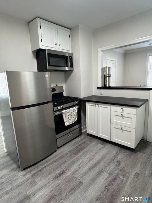 67 Hanford Ave, Bridgeport, CT, 06605-3330 | Card Image