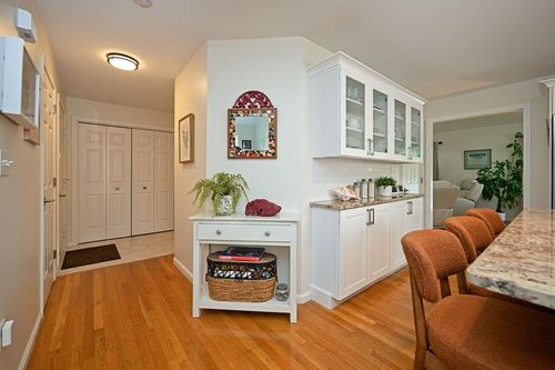29 Augusta Way, Dover, NH, 03820-5013 | Card Image