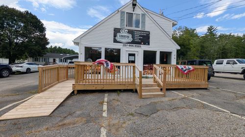 413 Carl Broggi Hwy, Lebanon, ME, 04027-3680 | Card Image