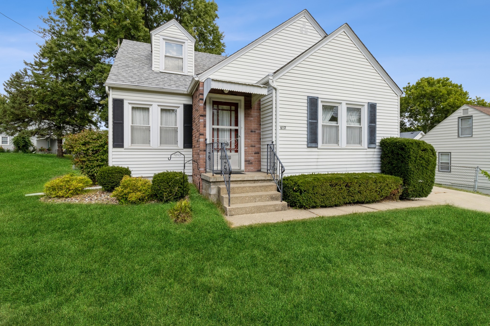 Rose Ave, Des Moines, IA 50315