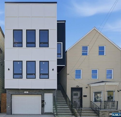 68 Sherman Ave, Newark, NJ, 07114-1809 | Card Image