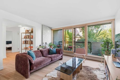 203-323 13 Ave Sw, Calgary, AB, T2R0K3 | Card Image