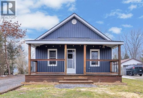 30232 W Bothwell Rd, Bothwell, ON, N0P1C0 | Card Image