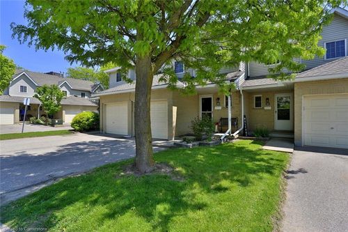 54-10 Holborn Crt, Kitchener, ON, N2A3Y9 | Card Image
