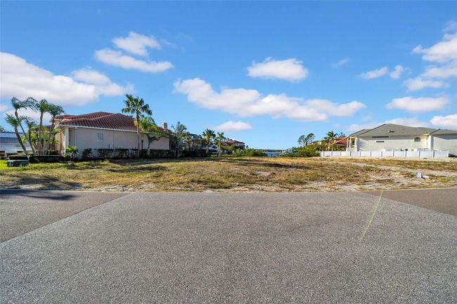 962 Symphony Isles Blvd, Home with 0 bedrooms, 0 bathrooms and null parking in APOLLO BEACH FL | Image 21