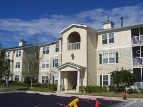 18293-18293 Bridle Club Dr, TAMPA, FL, 33647-1781 | Card Image