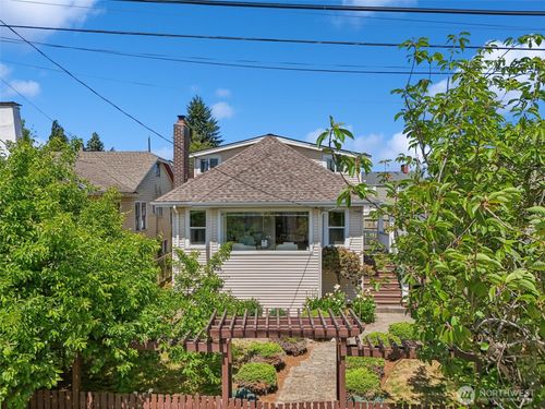 1316 N 77th St, Seattle, WA, 98103-4810 | Card Image