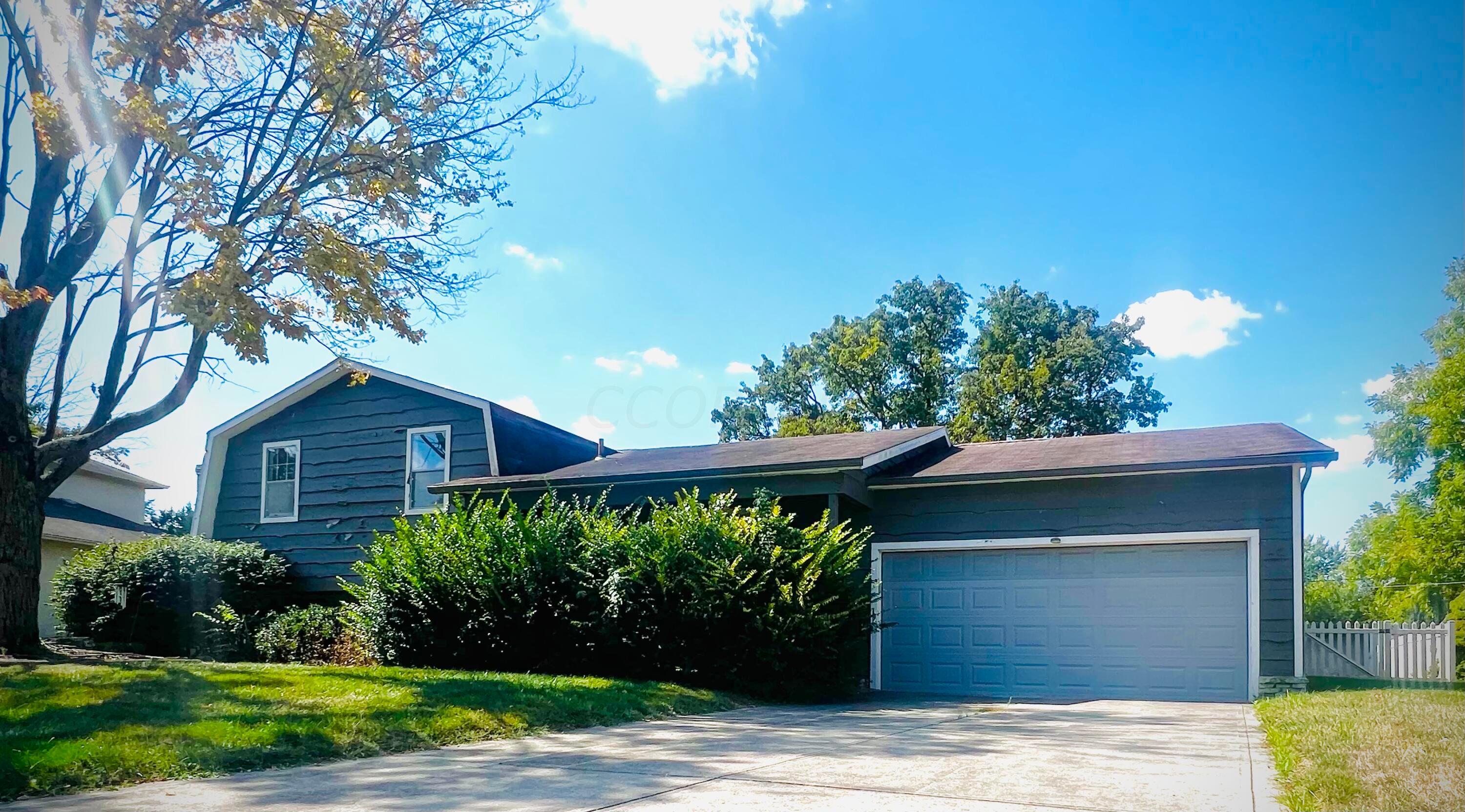 Shady Brook Ln, Columbus, OH 43228