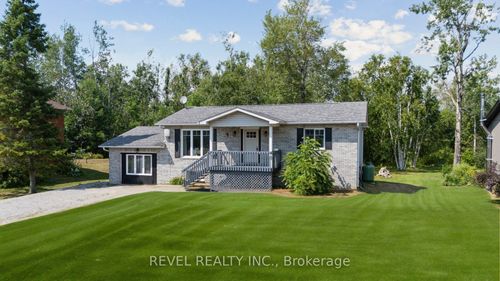 40 Greenwood Cres, Woodville, ON, K0M2T0 | Card Image