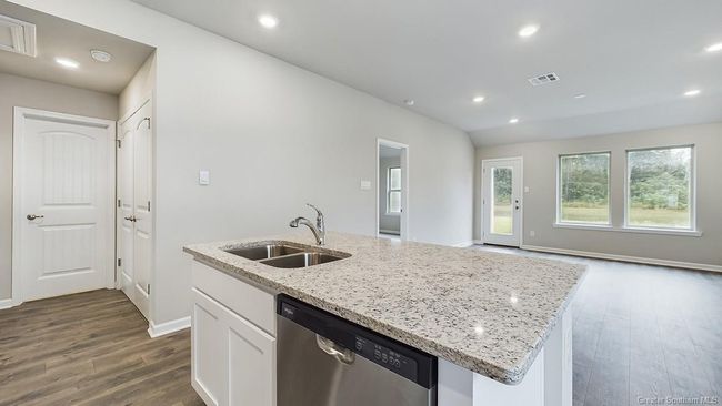 4012 N Savannah Lakes Dr, House other with 3 bedrooms, 2 bathrooms and null parking in Lake Charles LA | Image 5