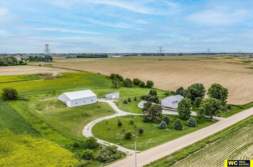 2288 County Road 33, Bennington, NE, 68007-8054 | Card Image
