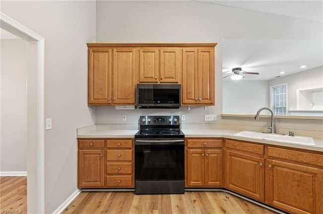 3656 Shadow Ridge Dr, House other with 4 bedrooms, 3 bathrooms and null parking in High Point NC | Image 11