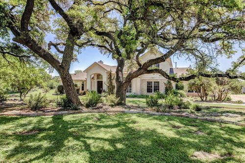 200 Matzig Cv, Buda, TX, 78610-3153 | Card Image