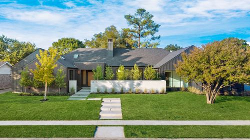 3373 Dorado Beach Dr, Farmers Branch, TX, 75234-2207 | Card Image