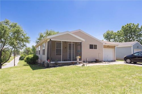 1917 N 14th St, Kansas City, KS, 66104-5802 | Card Image