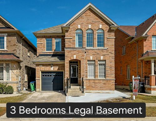 15 Fringetree Rd, Brampton, ON, L6R3V8 | Card Image