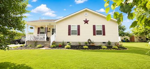 222 E Kentucky Ave, Junction City, KY, 40440-9610 | Card Image