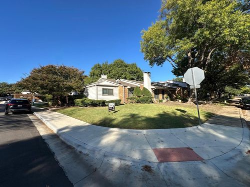 13701 Brookgreen Cir, Dallas, TX, 75240-5812 | Card Image