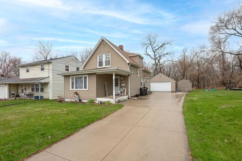 2224 41st St, Rock Island, IL, 61201-5110 | Card Image