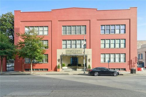 apt-214-760 Magazine St, New Orleans, LA, 70130-7902 | Card Image